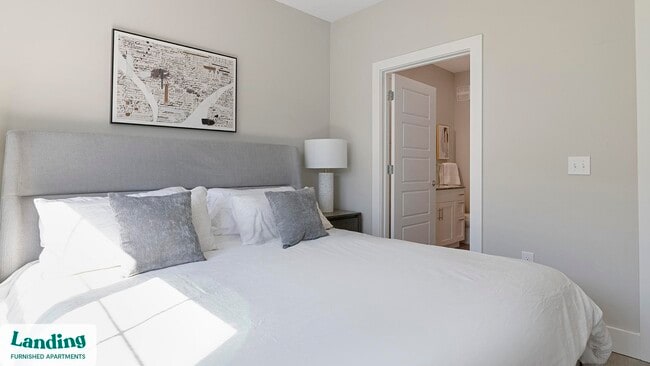 Building Photo - 3060 Southcreek Blvd Unit 4-104