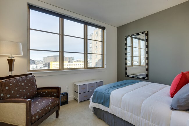 Photo - 900 NW Lovejoy St Unit SI ID1512204P