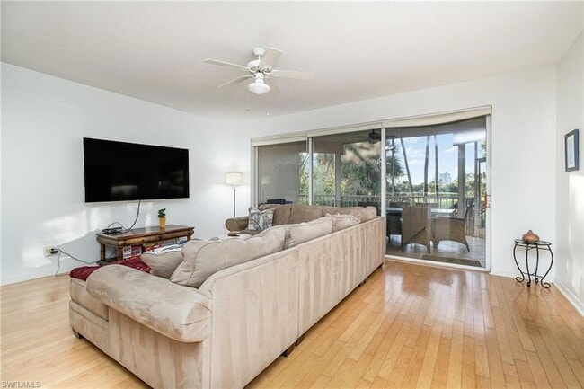 Photo - 26876 Wedgewood Dr Unit 102