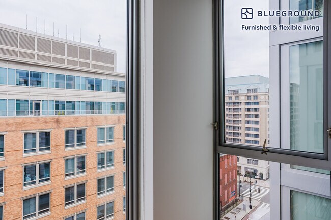 Photo - 825 10th St NW Unit FL9-ID997