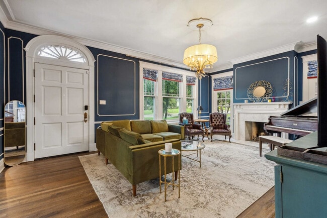 Photo - 309 N McLean Blvd Unit SI ID1608467P