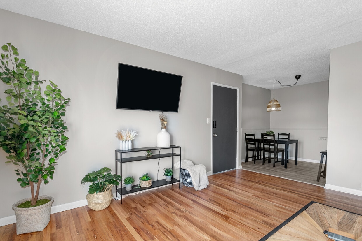 Floor Plan - One Bedroom