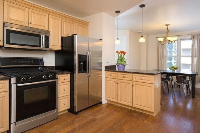 Photo - 241 Prospect St Unit 2