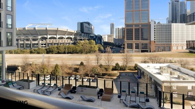 Photo - 1007 S Mint St Unit 819