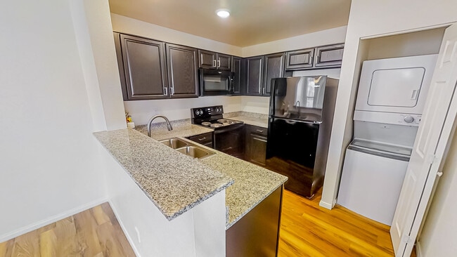 Photo - Crystal Cove