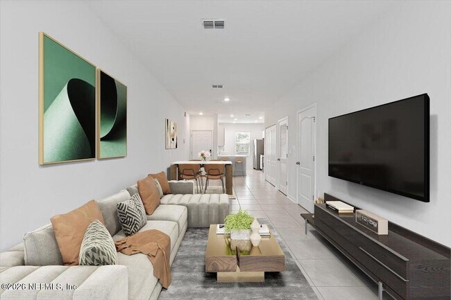 Photo - 235 Sage Br St