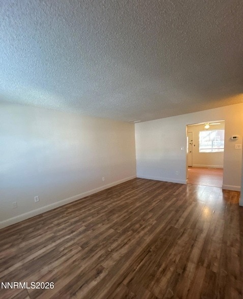 Photo - 1410 E 9th St