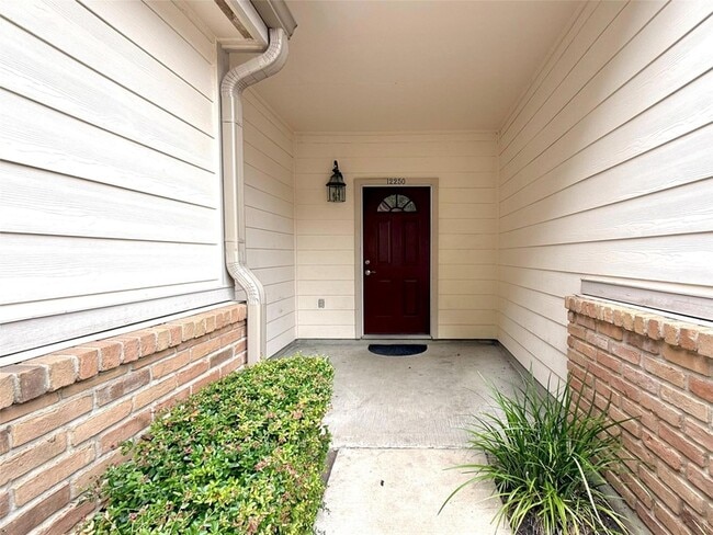 Photo - 12250 Abbey Glen Ln Unit E