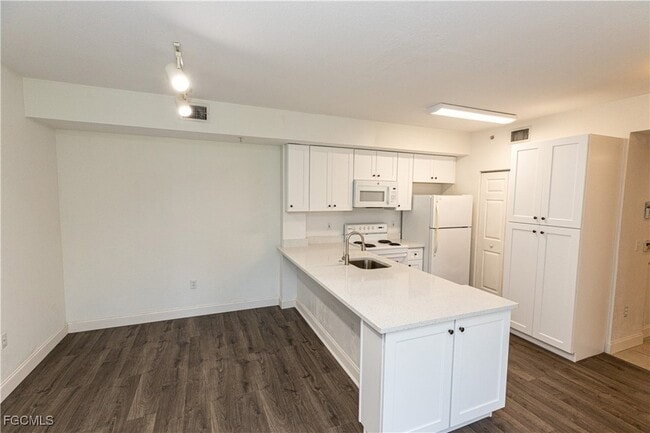 Photo - 6481 Aragon Way Unit 101