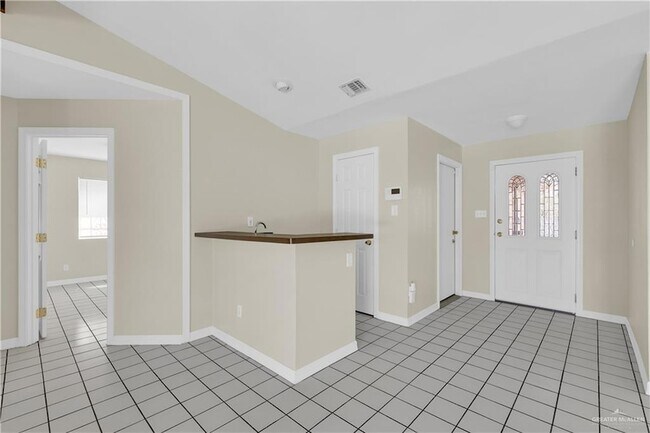 Photo - 2928 N 1st Ln