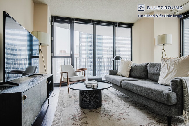 Photo - 225 N Columbus Dr Unit FL19-ID1199