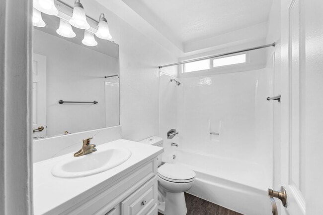 Photo - Porto Bella Apartments