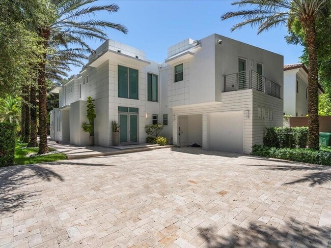 Photo - 3917 S Le Jeune Rd