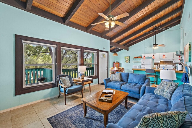 Building Photo - 2307 Trailside Dr Unit ID1054236P