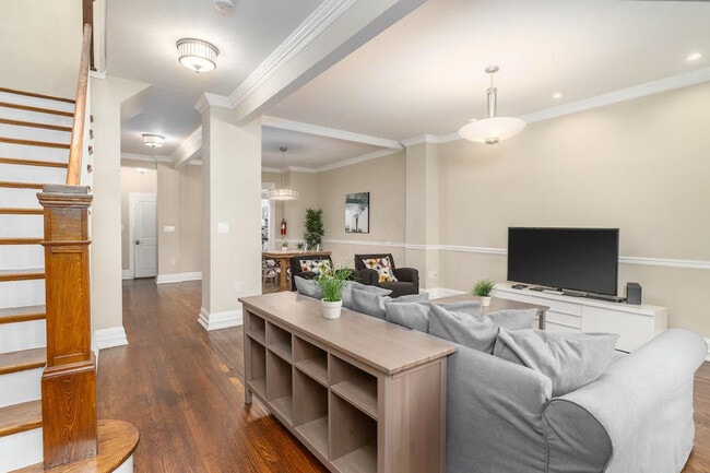 Building Photo - 2616 Connecticut Ave NW Unit ID1034725P