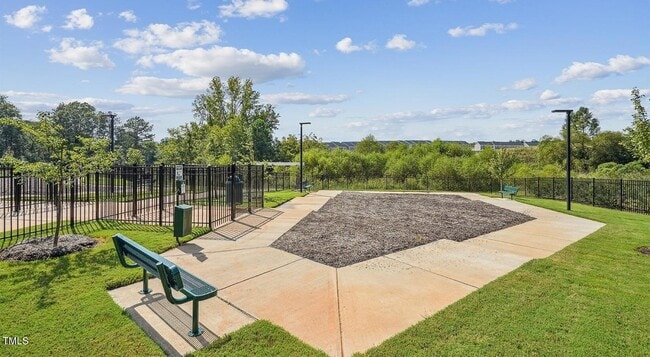 Photo - 101 Decatur Dr