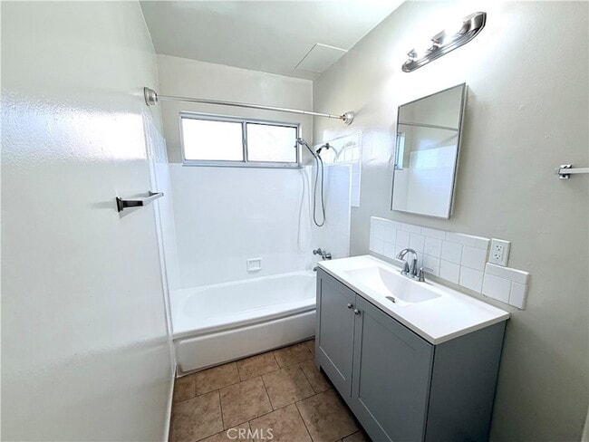 Photo - 15247 Acre St