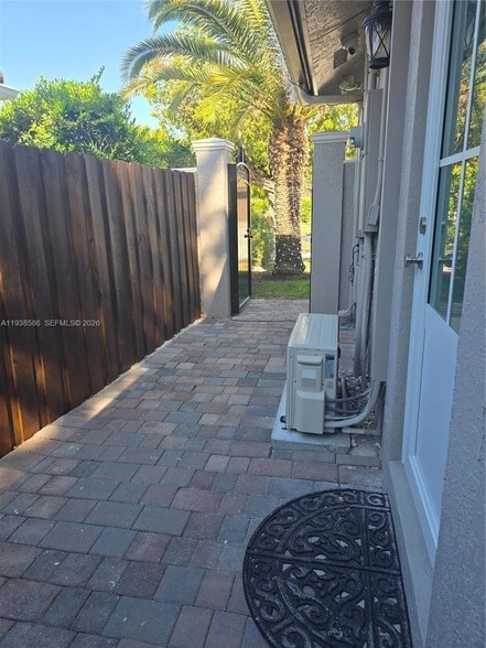 Photo - 15762 SW 102nd St Unit Studio