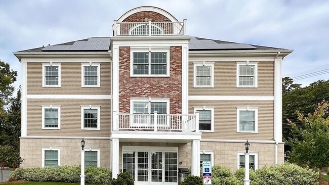 Photo - 131 Cambridge St Unit A