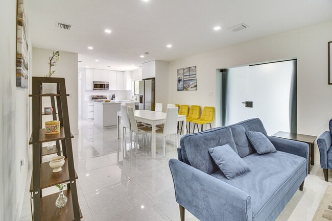 Photo - 6124 SW 64th Terrace Unit ID1307108P