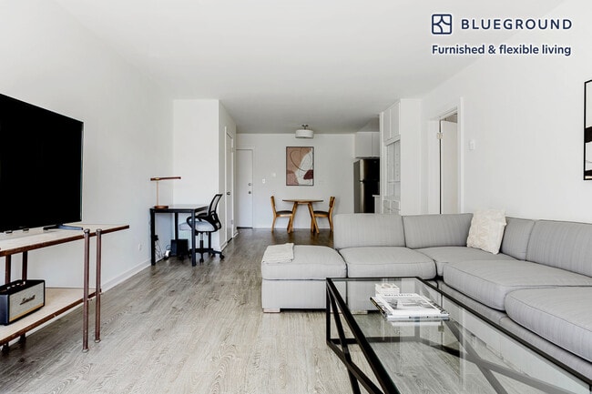 Photo - 5805 W 8th St Unit FL2-ID1229