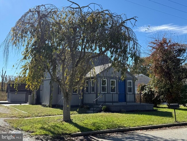 Photo - 37 Beaver Ave