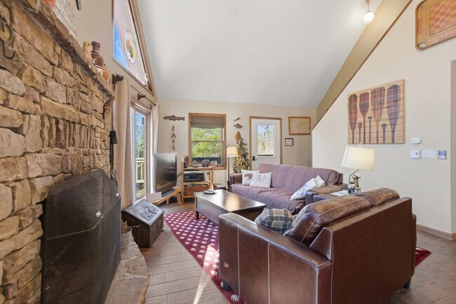 Photo - 610 Traci Ln Unit SI ID1359846P