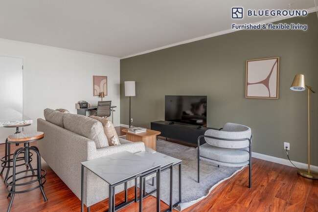 Photo - 837 Cowper St Unit FL2-ID1289