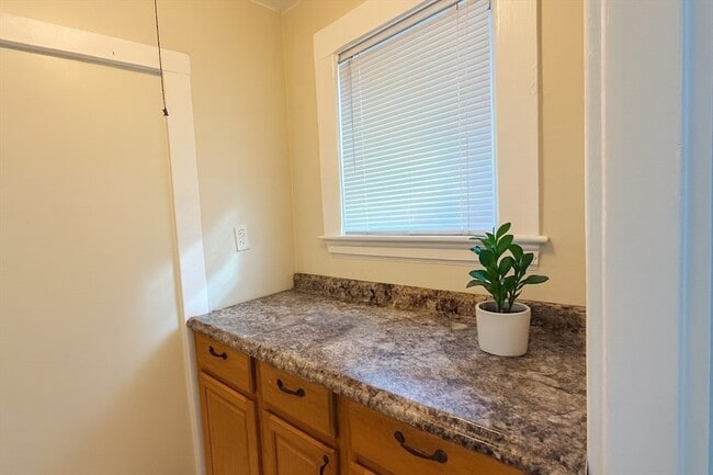 Photo - 183 Willis Ave Unit 2