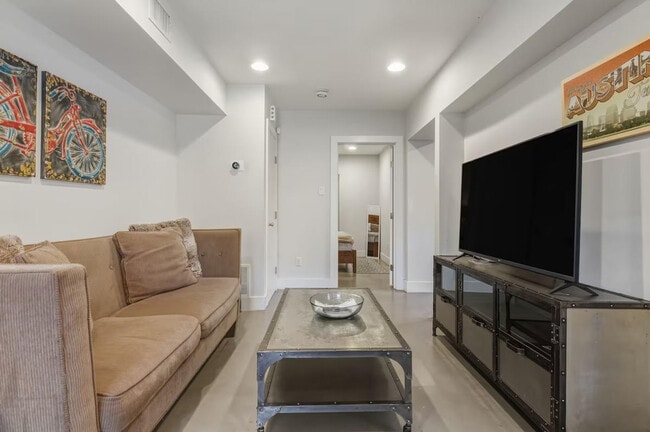 Photo - 512 Bouldin Ave Unit SI ID1492688P