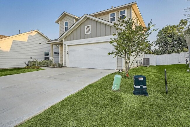 Photo - 105 Appleberry Ln