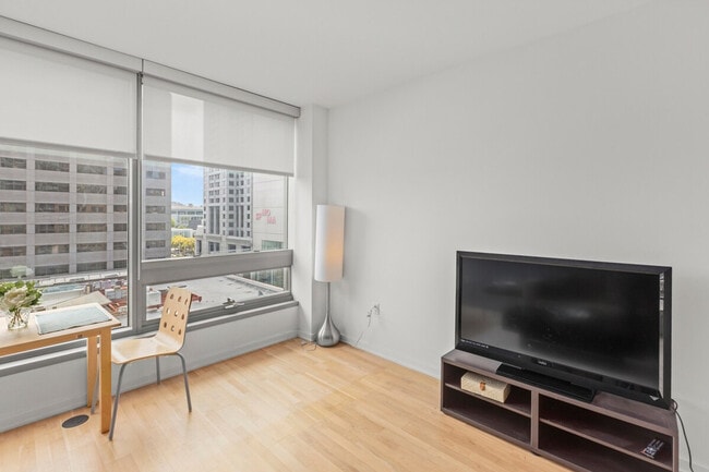 Photo - 666 Folsom St Unit ID1264183P