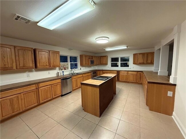 Photo - 39344 Rosalind Dr