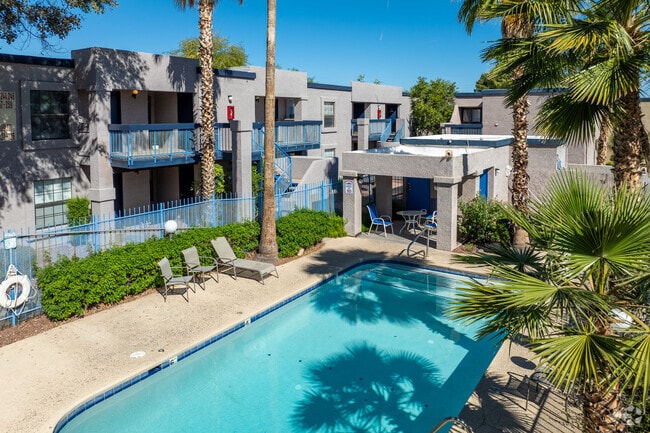 Building Photo - La Cima Apartments