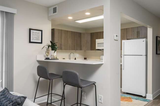 Photo - Castlebrook Apartments