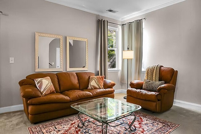 Building Photo - 1519 Thoroughbred Blvd Unit ID1359004P