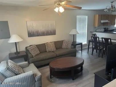 Photo - 255 Benachi Ave Unit 4157949