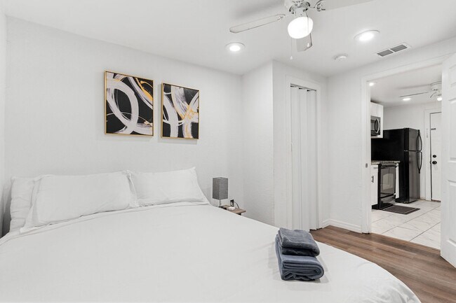 Photo - 4805 N 37th St Unit SI ID1359640P