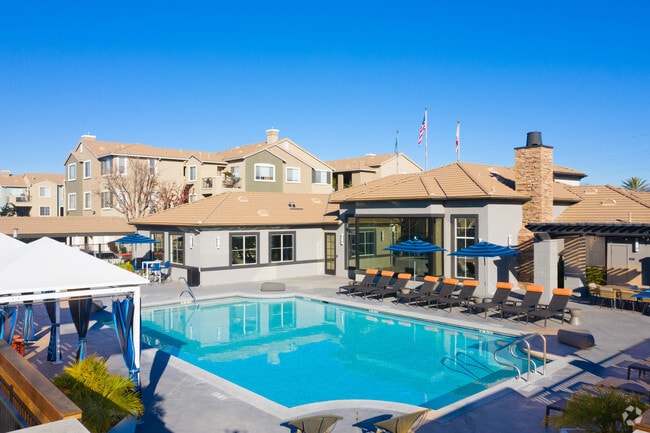 Pool - The Paseo at Town Center