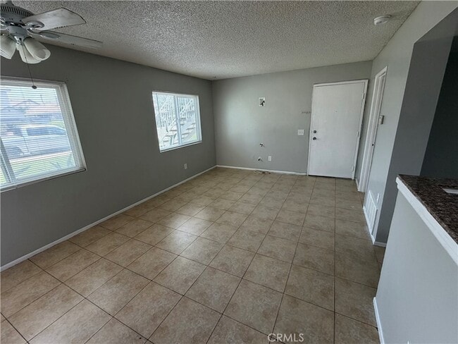 Photo - 3732 Oak Creek Dr Unit E