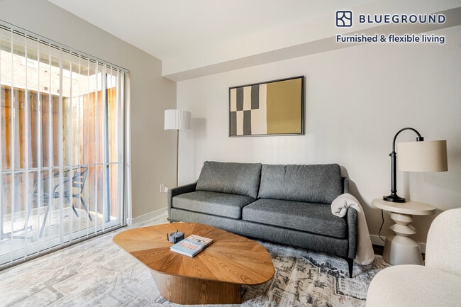 Building Photo - 526 Yale Ave N Unit SI FL2-ID992