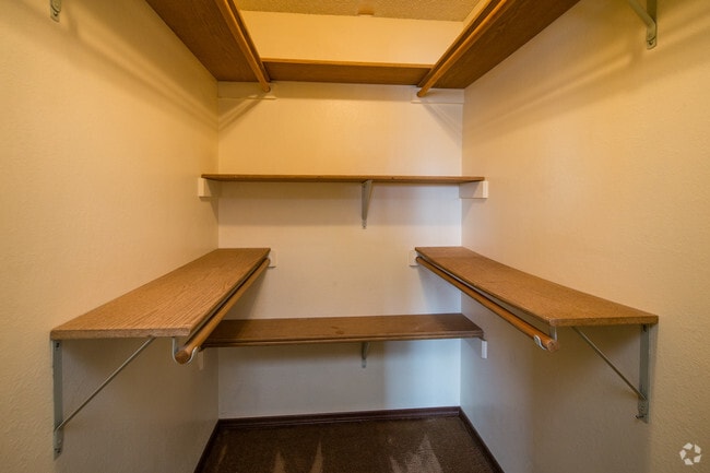 Photo - Sophie Plaza Apartments