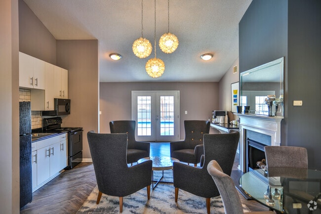 Clubhouse - Destination at Union