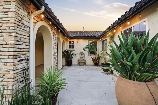 Photo - 16935 Eagle Peak Rd