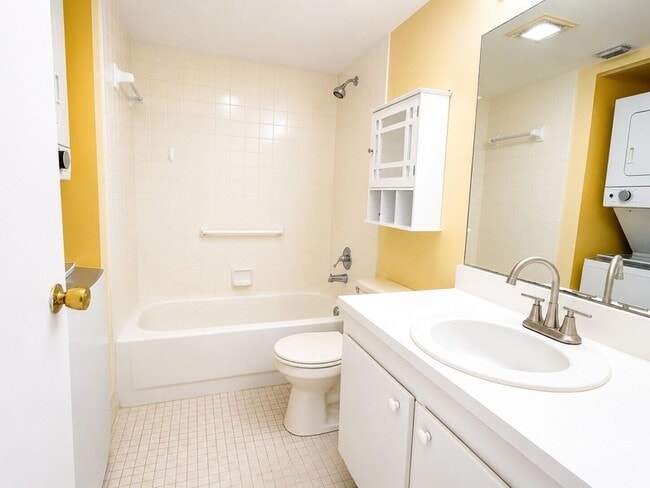 Photo - 1400 SW 124th Terrace Unit 105Q