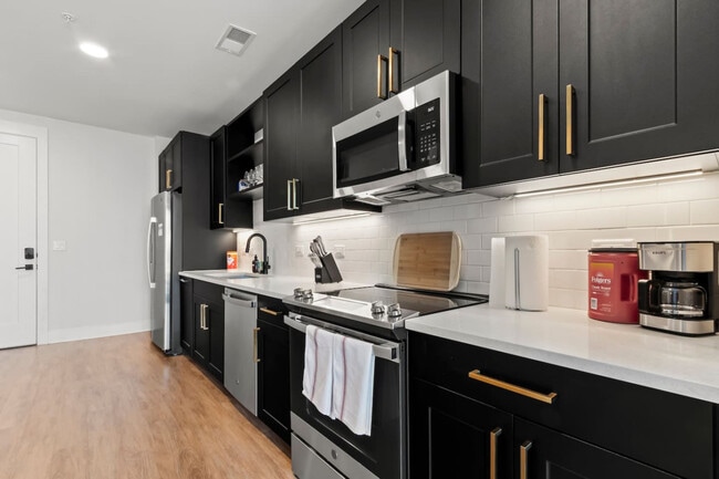 Photo - 2317 W Grace St Unit GO ID1312496P