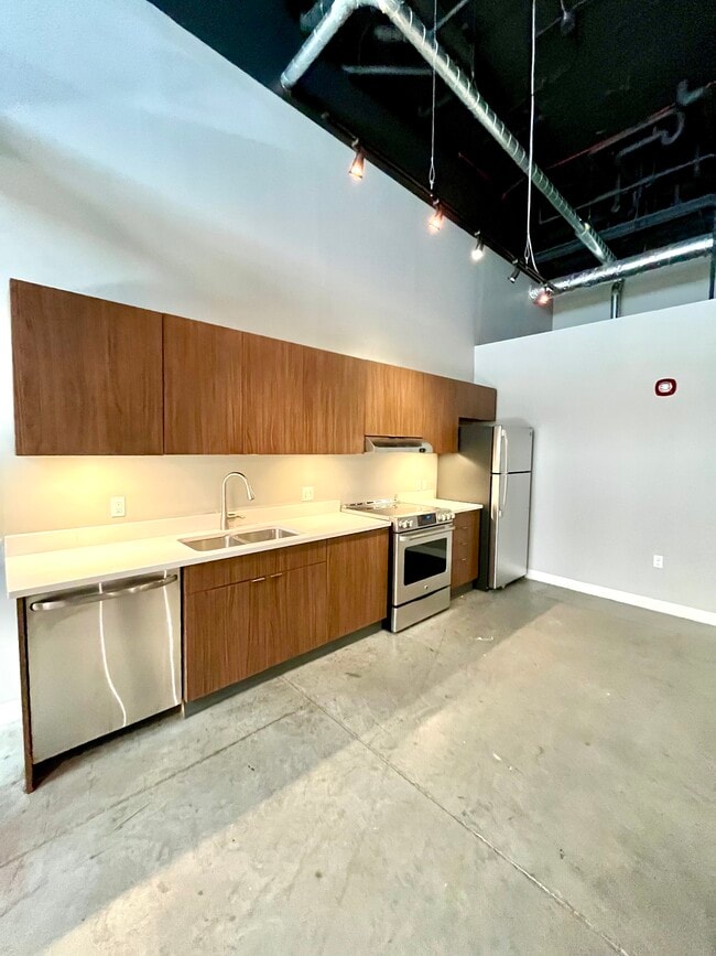 Photo - The Lofts at OPOP O
