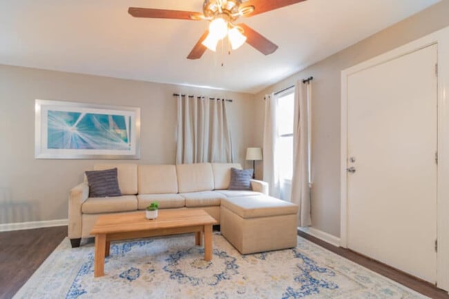 Photo - 3912 Crestview Dr Unit ID1043661P