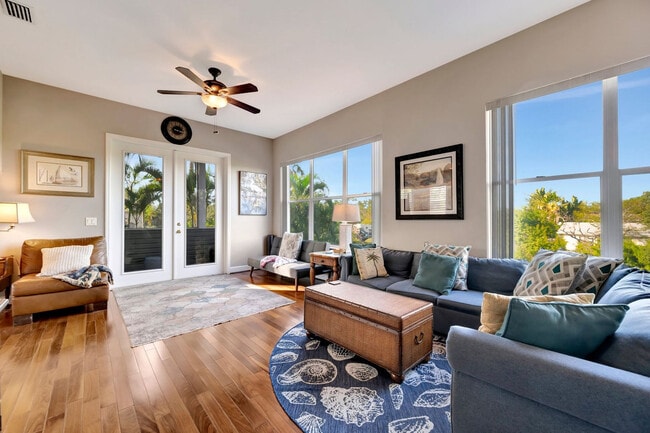 Photo - 28 Michiana Dr Unit ID1378921P