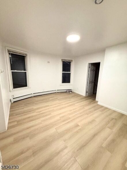 Photo - 186 3rd St